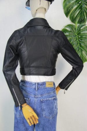 Chaqueta en eco cuero corta para mujer - Imagen 3